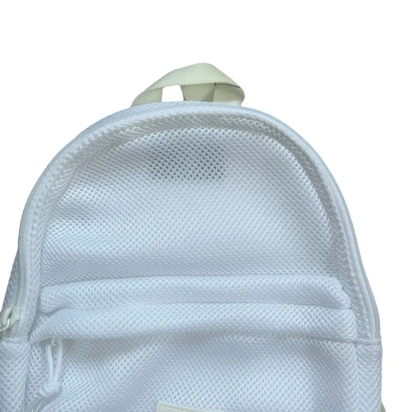 NWT CONVERSE WHITE & IVORY MESH MINI BACKPACK - Picture 2 of 7